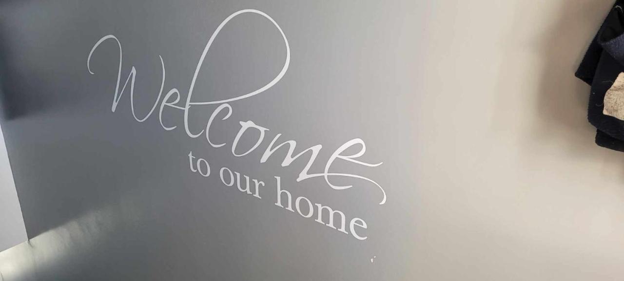 No 7 Boutique Apartment Улверстон Экстерьер фото