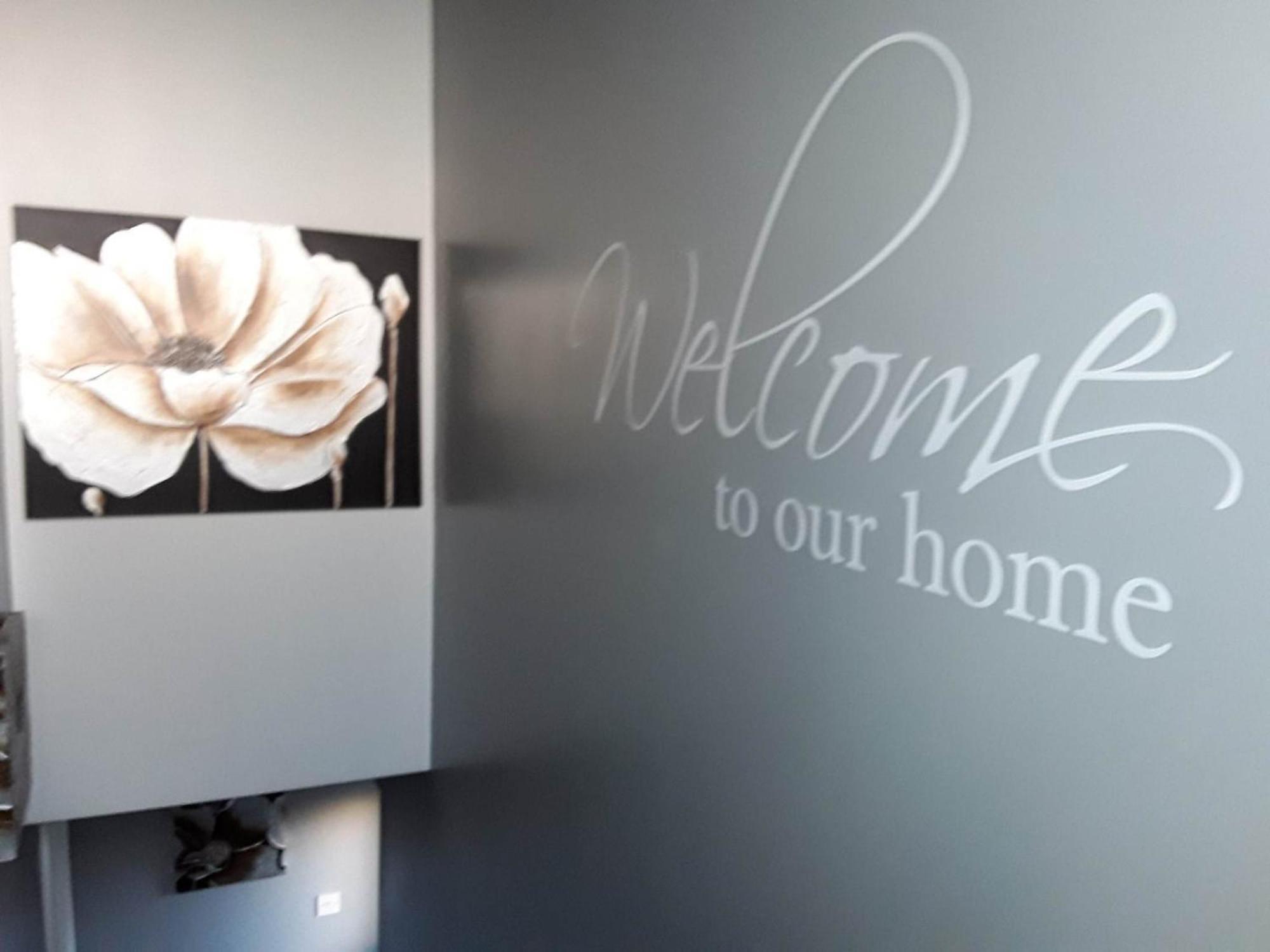 No 7 Boutique Apartment Улверстон Экстерьер фото
